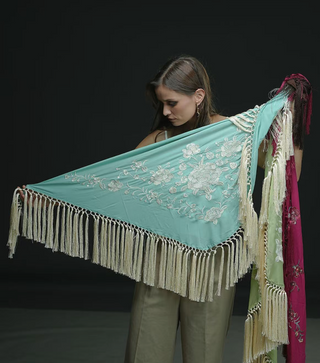 MMP006 Mantón de Manila azul turquesa