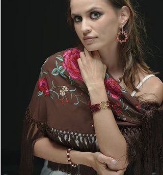 MMP007 Mantón de Manila pequeño color marrón chocolate con flores bordadas (colores)