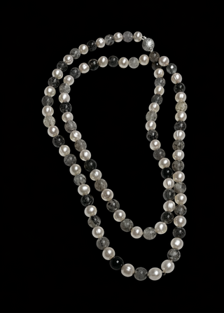 C0017 Collar cuarzo gris y perlas